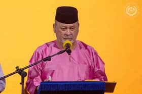 King warns against turning social media platforms into battlegrounds