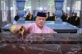 King visits Johor Royal Mausoleum to mark Hari Hol