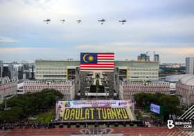 Wira insiden tembakan di Balai Polis Ulu Tiram pimpin ikrar Rukun Negara, laungan merdeka