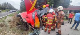 Selangor State Secretary’s bus crashes in Banting, 21 hurt
