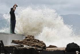 Ombak besar di Pulau Pinang, Pulau Pangkor fenomena luar biasa