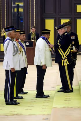 Agong zahir sukacita prestasi ekonomi, perdagangan negara bertambah baik