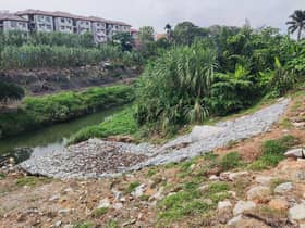 Collapsed Taman Bukit Serdang riverbank repairs set for year-end completion