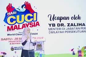 Owners of dirty food premises will not have business licences renewed — Minister