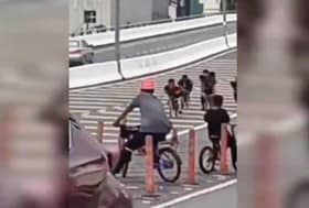 Polis siasat video tular sekumpulan remaja tunggang basikal lajak secara bahaya