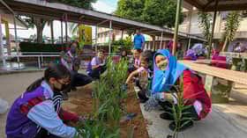 AEON celebrates 40th anniversary with tree planting initiative