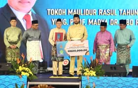Ahli akademik UPM dinobat tokoh Maulidur Rasul Selangor