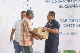 Air Selangor agih lebih 6,000 kotak makanan kepada golongan memerlukan