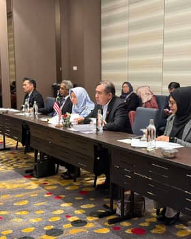 Protocol 5 widens access for flights, trade among Asean members