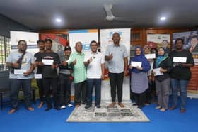 Ringan beban mangsa bencana Sabak Bernam, MBI hulur bantuan tunai