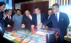 Selangor-Arm jalin kerjasama latih pelajar akademi semikonduktor