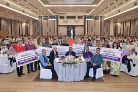 雪州发放900万教育拨款　114所华小及4独中受惠