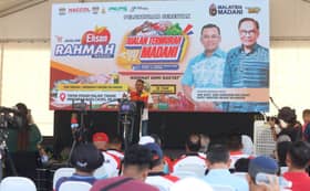 Lebih 5,000 orang beli-belah di Jualan Termurah Madani peringkat Gombak