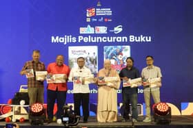 Buku didik kanak-kanak jaga kebersihan antara dua naskhah diluncur MB