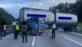 Kemalangan lori, tiga kenderaan, trafik sesak lebih lima kilometer dari Ipoh ke Terowong Menora
