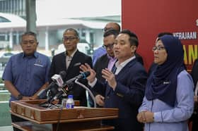 Exco apologises to singer over issue during beauty parlour raid