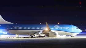 'Dentuman kuat' dalam kabin paksa pesawat Belanda mendarat cemas di Norway