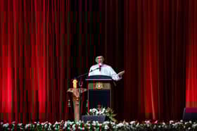 PM wants civil servants to practice 'musyawarah for more effective service