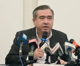 TXA 2025汇聚8国企业创新技术  交长：展示低碳与智能出行趋势