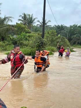 Jumlah mangsa banjir di Johor meningkat mendadak setakat 4 petang