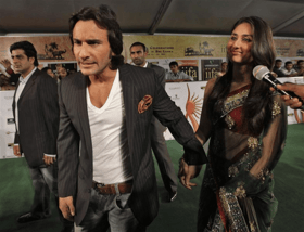 India's Bollywood star Saif Ali Khan stabbed at Mumbai home