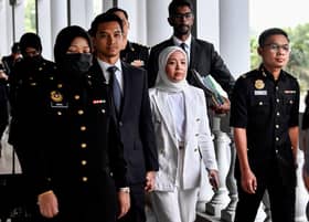 Vivy, suami mengaku tidak bersalah pertuduhan salah guna dana pelaburan Khazanah, PNB