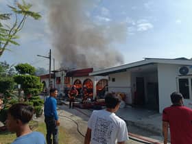 Sebuah rumah hangus 90 peratus dalam kebakaran di Klang