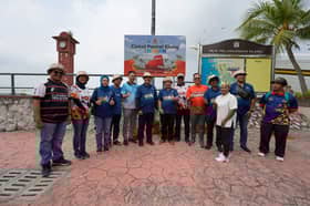 Lebih 2 tan sampah dikutip di sekitar pantai Tanjung Harapan