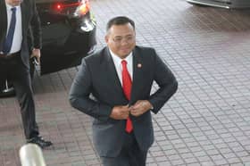 Sanusi makes public apology over defamation case against Selangor MB