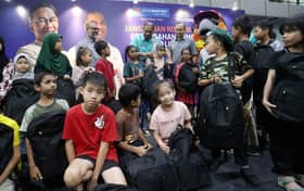 Bank Rakyat serah RM48,000 bantuan persekolahan, ringan beban 600 pelajar