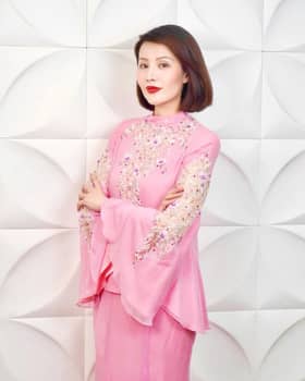 Ratu cantik bukan Islam berpuasa 14 tahun, hajat sejak kecil