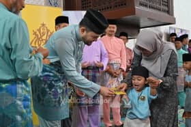 Raja Muda berkenan serah sumbangan Aidilfitri kepada 580 anak yatim