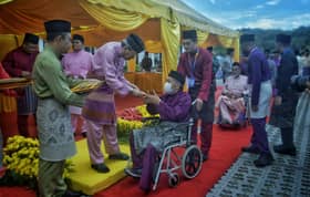 Duit raya dari Sultan gembirakan asnaf, mahu beli kelengkapan raya