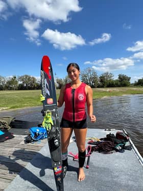 Ratu luncur air negara raih tiga emas kejohanan universiti dunia