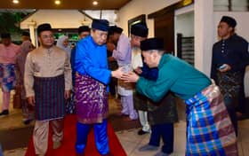 Sultan, Tengku Permaisuri break fast with UiTM community