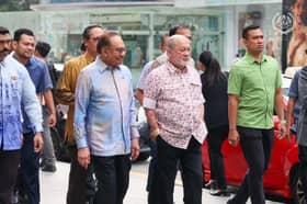 King goes on Bukit Bintang walkabout with PM