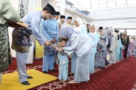 Over 1,000 Kuala Selangor orphans receive Yide's Aidilfitri contributions