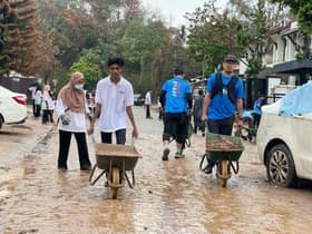 Putra Heights gotong-royong: MB confident that 90 pct of cleaning issues will be resolved in two days