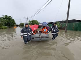 Over 1,100 flood victims in six PPS this morning