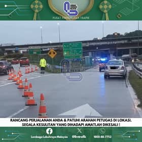 Banjir kilat, laluan Plaza Tol Shah Alam (Elite) ke TTDI Jaya, Shah Alam sesak