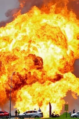 Mangsa: Gegaran seperti gempa bumi, barang rumah cair