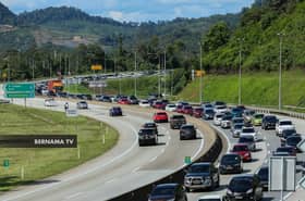Aliran trafik lebuh raya utama sesak, warga kota balik kampung