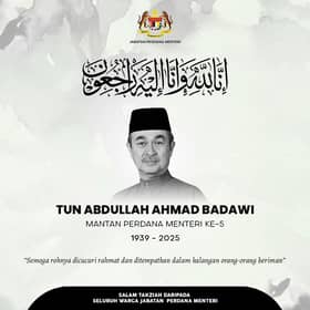 Tun Abdullah diberi istiadat Pengebumian Negara