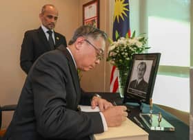 Singapore DPM, foreign dignitaries sign book of condolence for Tun Abdullah