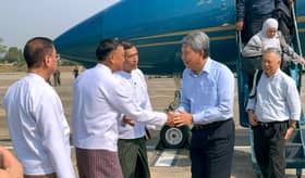 Humanitarian mission: Mohamad arrives safely in Myanmar