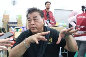 Pengacara tv berlari 700 meter, cari laluan berpokok hindari bahang panas