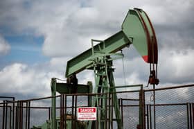 Oil steadies as market eyes US-China trade talks