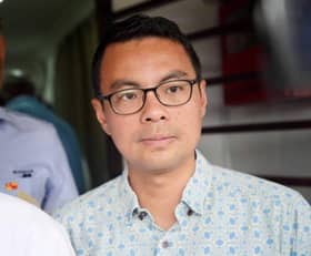 谴责阿克马将批评者喻为“OKU”  李健聪：双重羞辱民主与弱势群