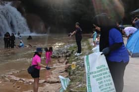 ‘Ploggers’ clean 111kg of litter at Serendah waterfall
