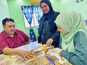 Tangisan gadis B40 raih 8A, ulang kali guna modul tuisyen negeri